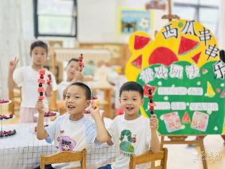 吃瓜玩趣绘清凉 龙湖萌娃歌舞谢师庆“六一”