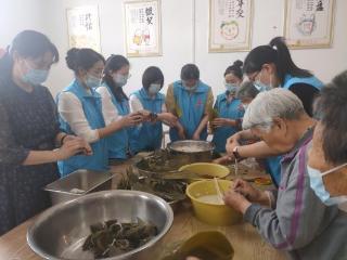济南市莱芜区张家洼街道鲁矿东区社区：粽叶飘香五月五 浓情端午共安康