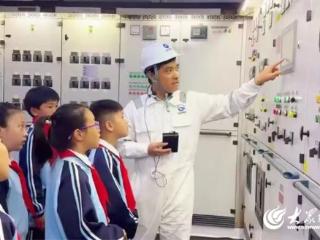 从电路板到研学台：工程师赵全福的“跨界人生”