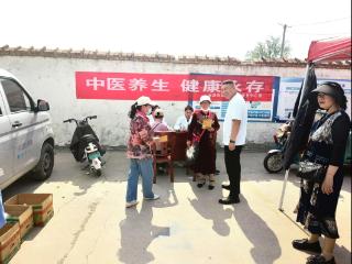 济宁市任城区安居社区服务中心：开展“中医养生，健康永存”中医文化义诊活动