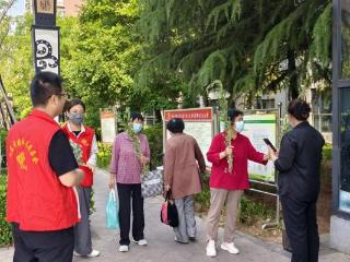 【我们的节日·端午】济南市莱芜区张家洼街道安泰首府社区开展“送艾到家·情满邻里”端午节主题活动