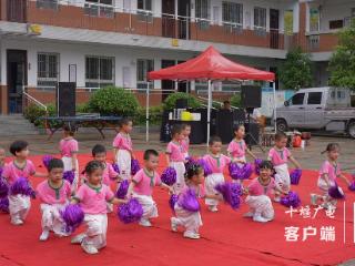 花果幼儿园“庆六一”文艺汇演亮点纷呈