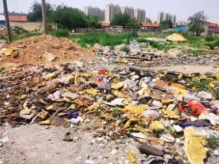 东营市东营区文汇街道潍坊路以北成“垃圾重灾区” 居民生活苦不堪言