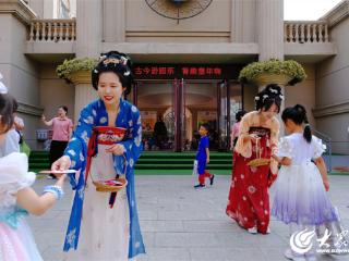 东营区实验幼儿园幼教集团2025年六一游园嘉年华暨班本情境游戏课程展示活动圆满举行