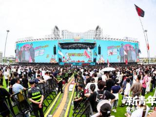 燃！金辰地产·2025德州天衢新区新青年音乐节首日开唱