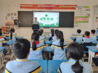临沂新桥大官小学开展“端午飘香 粽情传承”主题活动 厚植传统文化根基