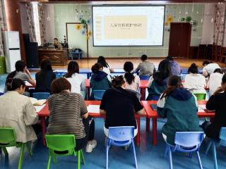 莒县峤山镇卫生院健康科普活动走进峤山镇中心幼儿园