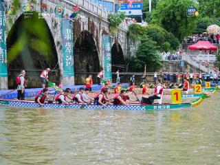 赛动黔景|贵州惠水：龙舟竞渡迎端午 10万人观赛掀体育旅游热潮
