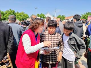 阳信县洋湖乡开展家庭教育促进法普法宣传活动