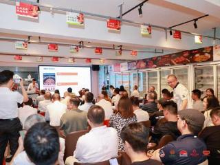 凯里酸汤推广大使聘任仪式暨百店川锅应用对接大会在蓉成功举办