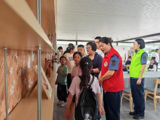 山东高速枣庄发展有限公司开展榴花孤困留守儿童关爱志愿活动