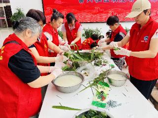 包粽义诊暖人心！邢台市住建局举办端午节主题活动
