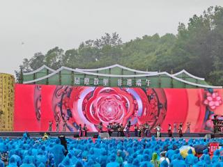 2025全国“我们的节日•端午”主题文化活动乌兰图雅《喊高腔》点燃全场