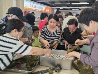 苏州园区文荟苑社区：粽’享好时光，共叙邻里情