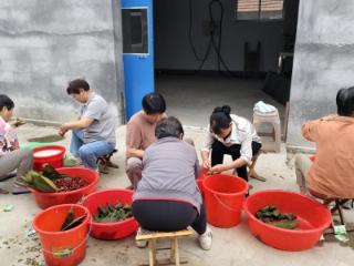 【精彩莱邻】济南市莱芜区牛泉镇马小庄村：粽香飘满幸福院 温情传递暖人心