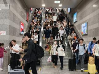 长三角铁路端午假期日均发送325.8万人次，同比增超3%