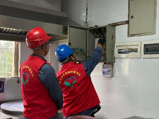 南方电网毕节黔西供电局：安全用电暖童心