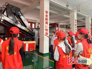 石家庄市新华区青年志愿者走进消防救援队开展端午主题活动