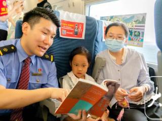 端午小长假 长三角铁路发送旅客约977.3万人次