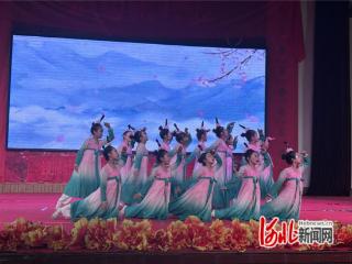 石家庄市新华区于底社区举办迎“六一”文艺汇演