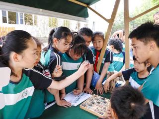 北师大亚太实验学校举办第五届 “科学探秘” 奥林匹克庆六一