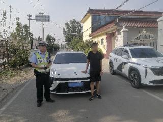 聊城市东昌府交警查获一起未成年人无证驾驶违法行为
